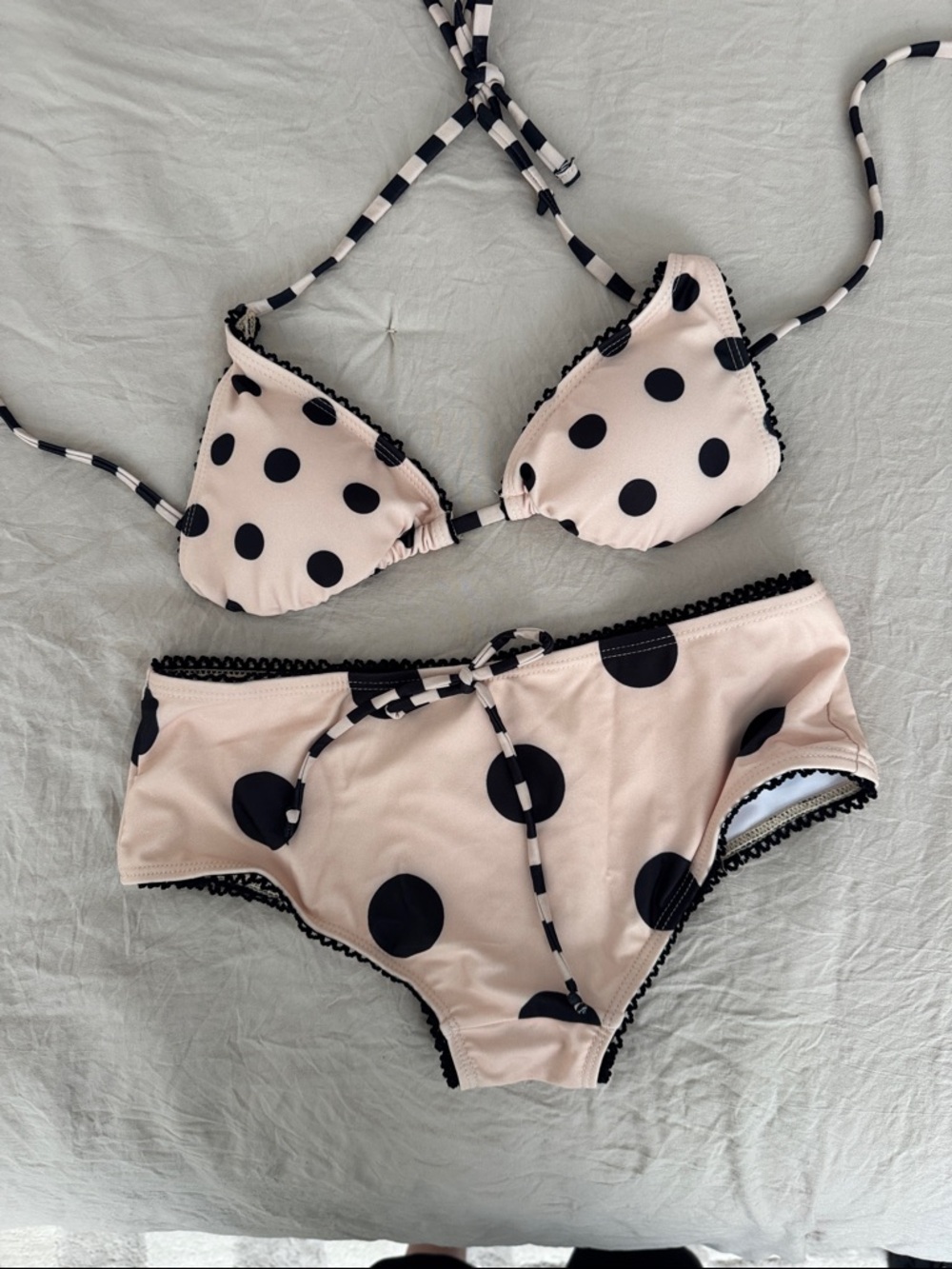 NWOT polka dot bikini